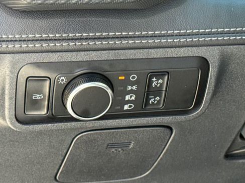 Used 2024 Ford Mustang Premium RWD image 21
