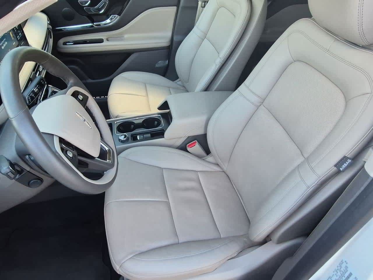 Used 2023 Lincoln Corsair Grand Touring w/ Equipment Group 301A AWD/4WD image 16