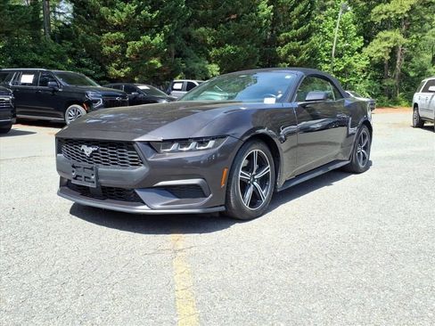 Used 2024 Ford Mustang Premium RWD image 37
