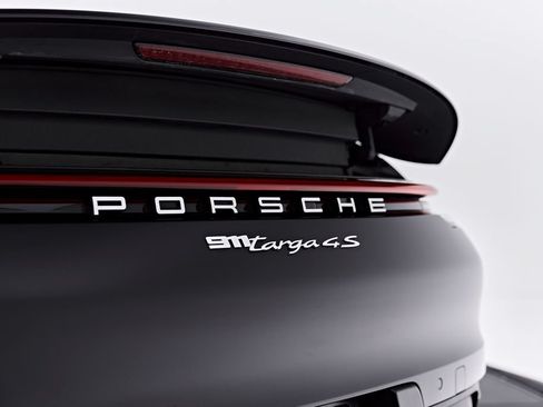 Used 2021 Porsche 911 Targa 4S AWD/4WD image 28
