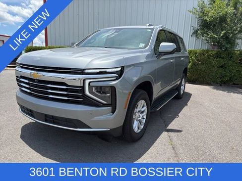 Used 2025 Chevrolet Tahoe LT AWD/4WD image 1