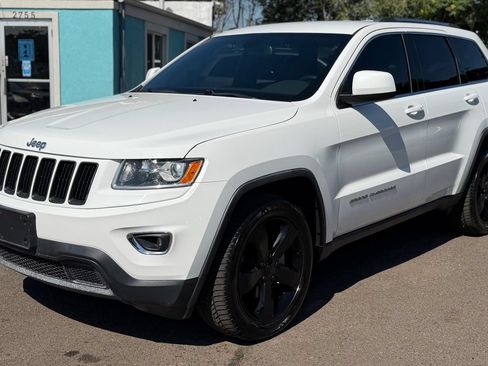 Used 2015 Jeep Grand Cherokee Laredo w/ Quick Order Package 23E AWD/4WD image 7