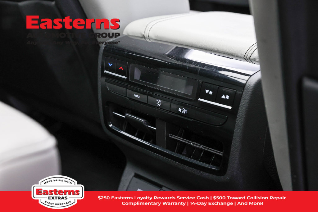Used 2023 Acura MDX w/ Technology Package AWD/4WD image 25