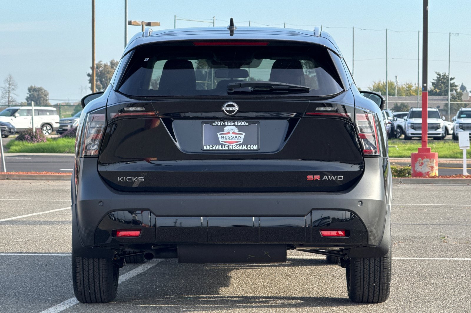 Certified 2026 Nissan Kicks SR w/ SR Premium Package AWD/4WD image 5