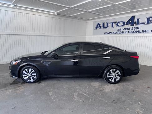Used 2019 Nissan Altima 2.5 S FWD image 8