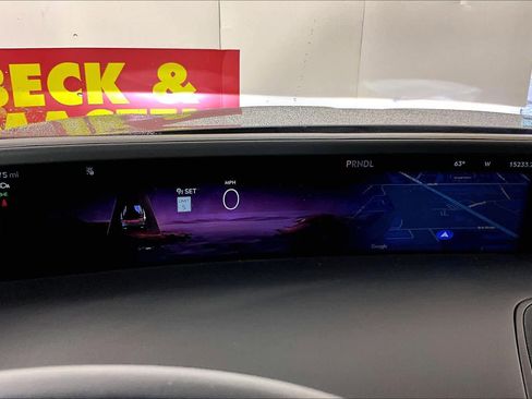 Used 2024 Lincoln Nautilus Reserve w/ Equipment Group 203A image 23