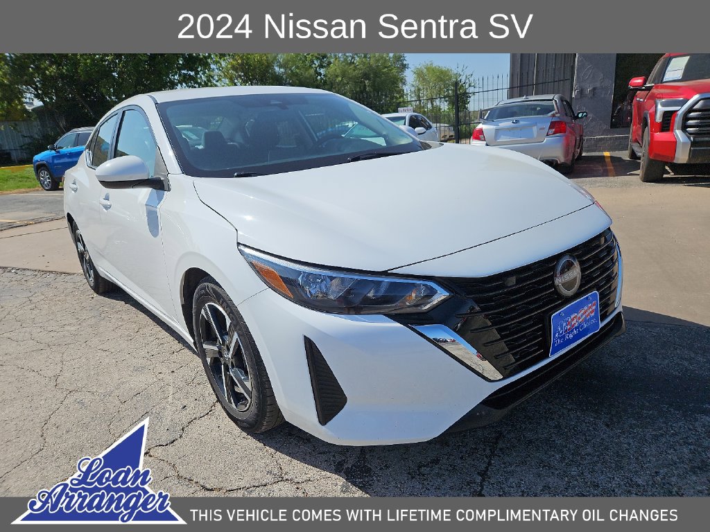 Used 2024 Nissan Sentra SV FWD image 2