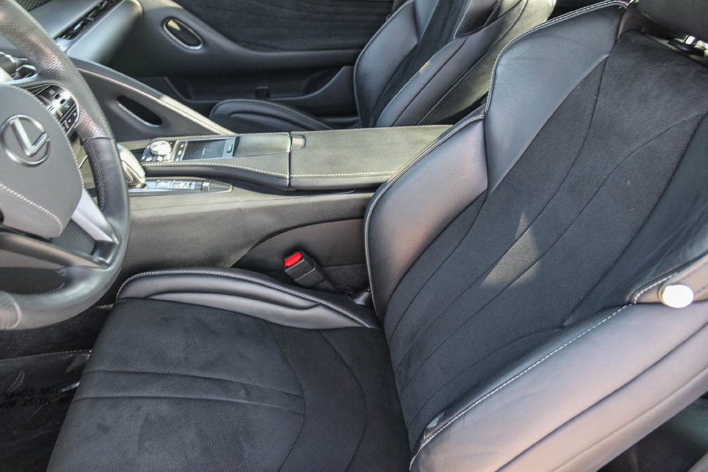 Used 2018 Lexus LC 500 Coupe RWD image 17