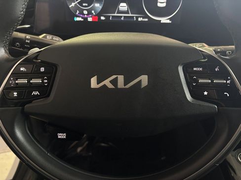 Used 2023 Kia Niro Wind image 38