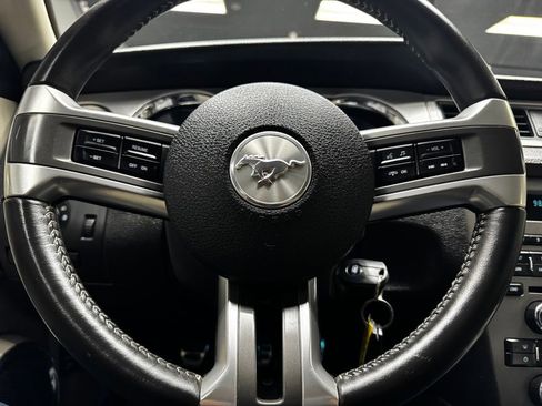 Used 2011 Ford Mustang GT Premium w/ Brembo Brake Pkg RWD image 22