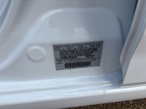 New 2025 Nissan Versa S image 23