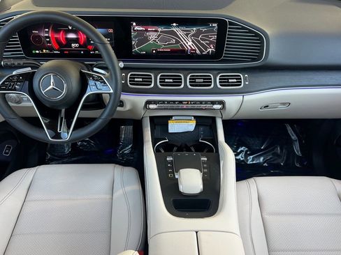 Used 2025 Mercedes-Benz GLE 350 4MATIC image 14