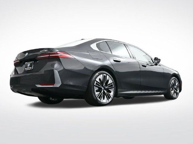 New 2026 BMW i5 eDrive40 AWD/4WD image 34