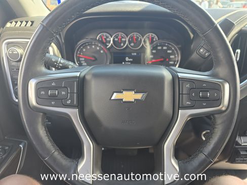 Used 2020 Chevrolet Silverado 1500 LT w/ Texas Edition image 28