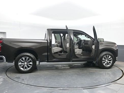 Used 2019 Chevrolet Silverado 1500 LT w/ All-Star Edition AWD/4WD image 49