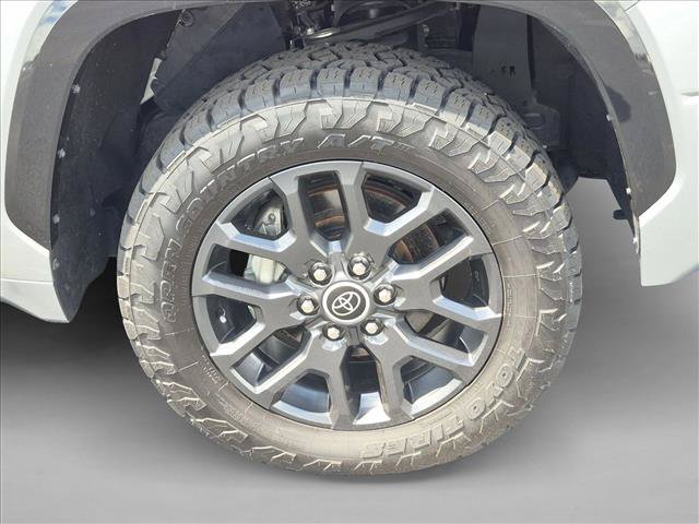 Used 2023 Toyota Tundra Platinum AWD/4WD image 21