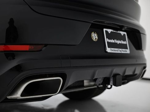 New 2026 Porsche Cayenne AWD/4WD image 15