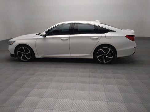 Used 2019 Honda Accord Sport image 3