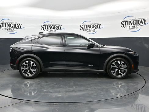 Used 2025 Ford Mustang Mach-E Select RWD image 8