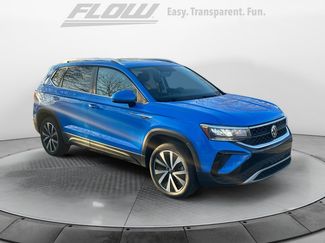 Used 2022 Volkswagen Taos SE w/ Panoramic Sunroof Package video 1