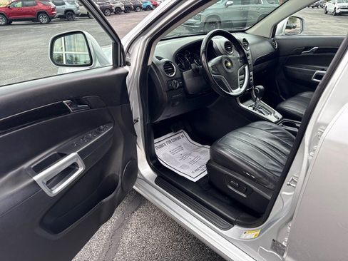 Used 2013 Chevrolet Captiva Sport LT w/ Convenience Package FWD image 14
