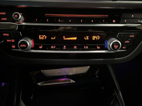 Used 2019 BMW X3 xDrive30i w/ Convenience Package image 21