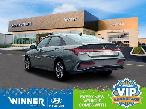 New 2025 Hyundai Elantra Sport image 5