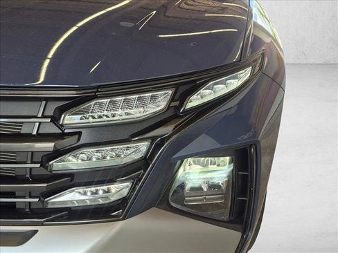 Used 2025 Hyundai Tucson SE FWD image 4