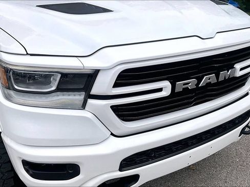 Used 2022 RAM 1500 Laramie AWD/4WD image 39