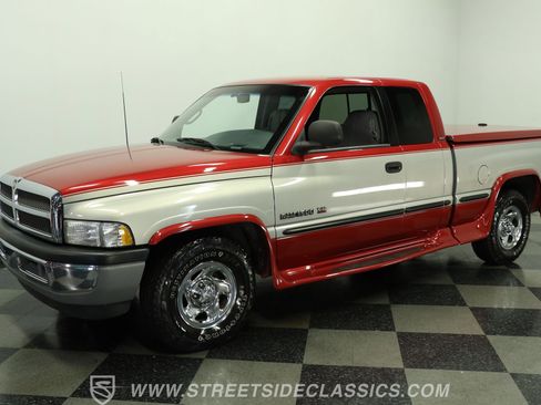 Used 1998 Dodge Ram 1500 Truck 2WD Quad Cab image 6