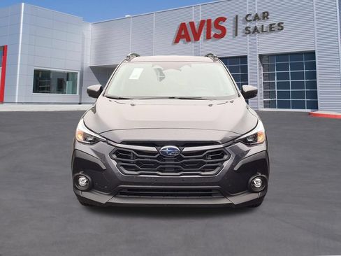 Used 2025 Subaru Crosstrek 2.5i Premium AWD/4WD image 2