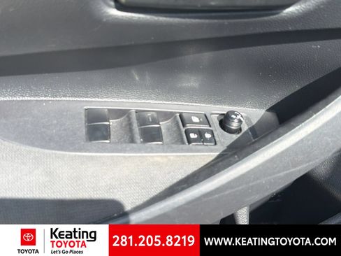 Used 2024 Toyota Corolla LE FWD image 11