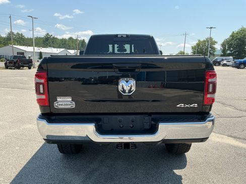Used 2024 RAM 3500 Limited w/ Towing Technology Group AWD/4WD image 6