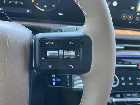 New 2026 Hyundai Santa Fe Limited FWD image 18
