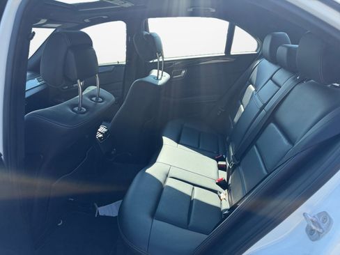 Used 2016 Mercedes-Benz E 350 Sedan image 16