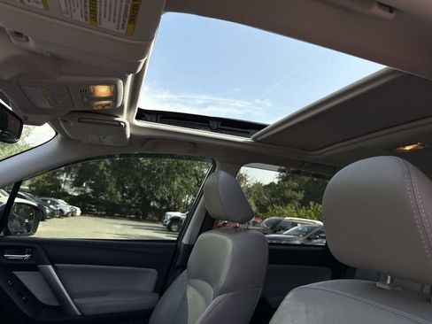 Used 2015 Subaru Forester 2.5i Touring w/ Eyesight & Navigation System AWD/4WD image 29