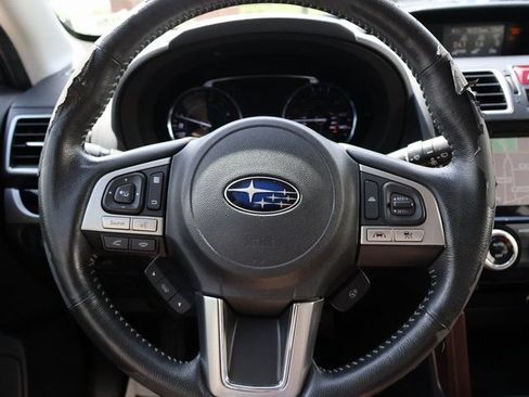 Used 2018 Subaru Forester 2.5i Touring AWD/4WD image 33