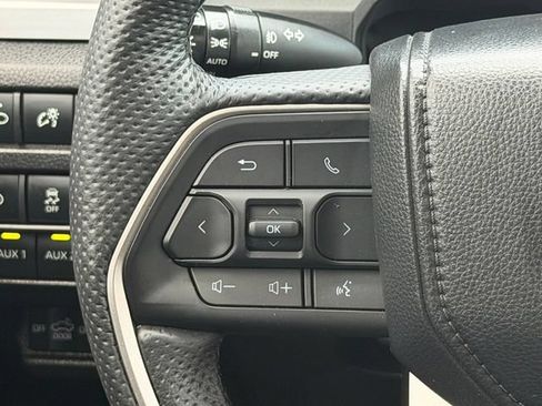Certified 2024 Toyota Tacoma TRD Sport w/ TRD Sport Premium Package AWD/4WD image 28