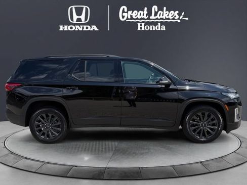 Used 2023 Chevrolet Traverse RS AWD/4WD image 7