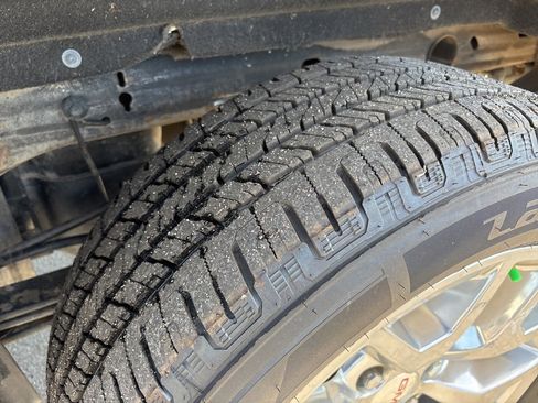 Used 2018 GMC Sierra 1500 SLT w/ Texas SLT Premium Package image 10