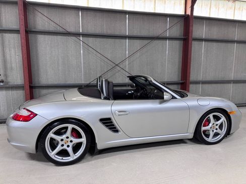 Used 2006 Porsche Boxster S RWD image 39