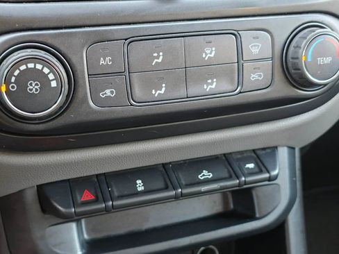 Used 2019 Chevrolet Colorado W/T w/ WT Convenience Package image 22