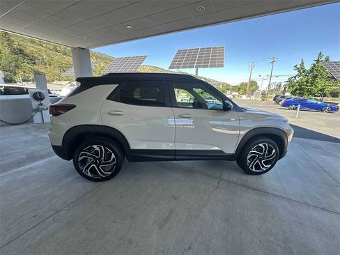 New 2026 Chevrolet TrailBlazer RS w/ Driver Confidence Package image 9
