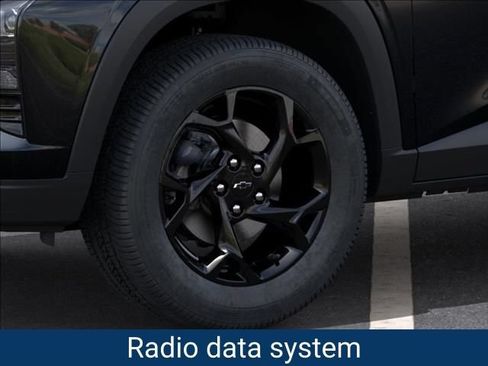 New 2026 Chevrolet Trax LT w/ Driver Confidence Package FWD image 10