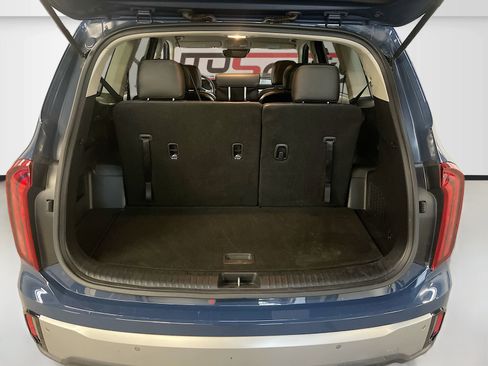 Used 2023 Kia Telluride S AWD/4WD image 25