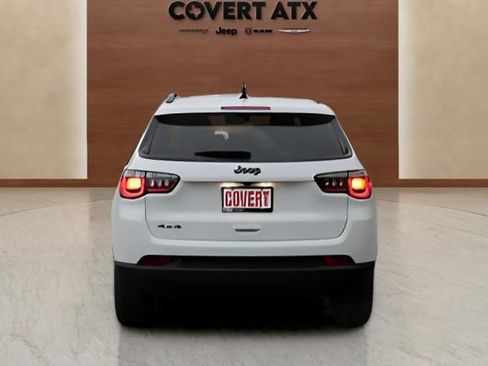 New 2026 Jeep Compass Latitude AWD/4WD image 4