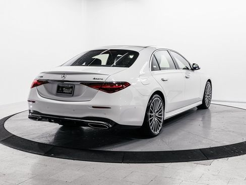 Used 2024 Mercedes-Benz S 580 4MATIC Sedan image 33