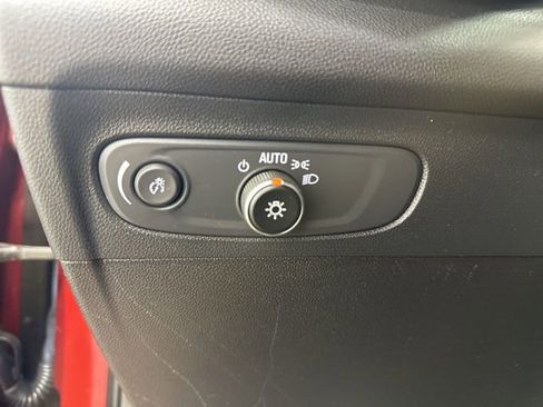 Used 2023 Buick Envision Essence w/ Sport Touring Package image 10