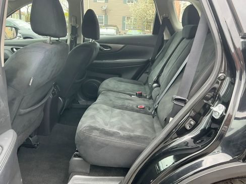 Used 2016 Nissan Rogue S AWD/4WD image 12
