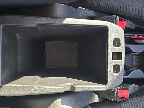 Certified 2019 Jeep Renegade Latitude image 30